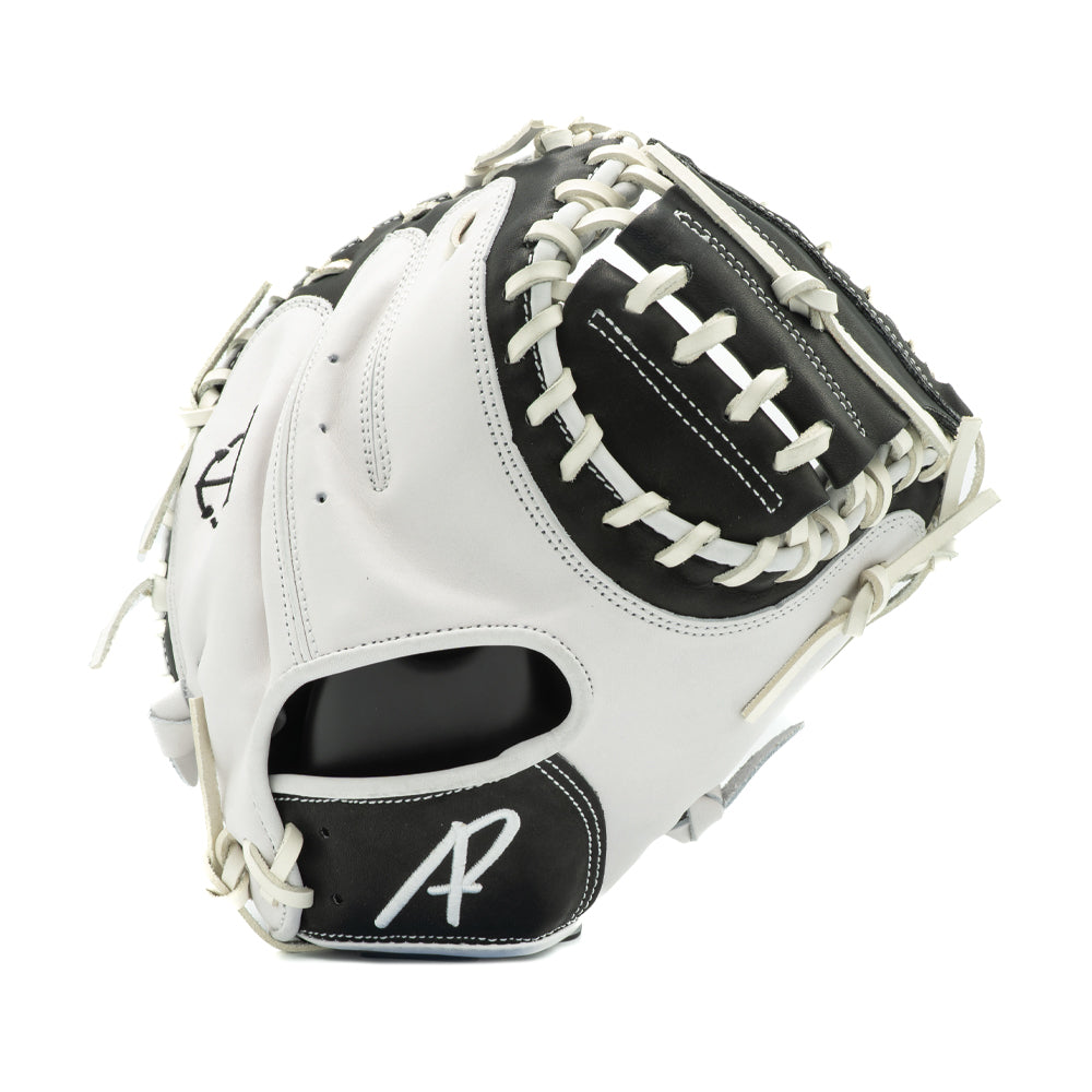 32" Black and White Catchers Mitt